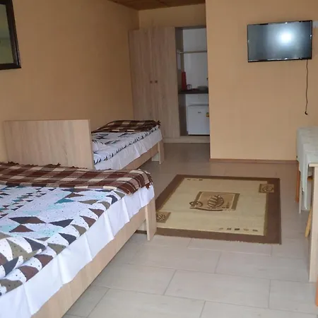Sara Homestay *